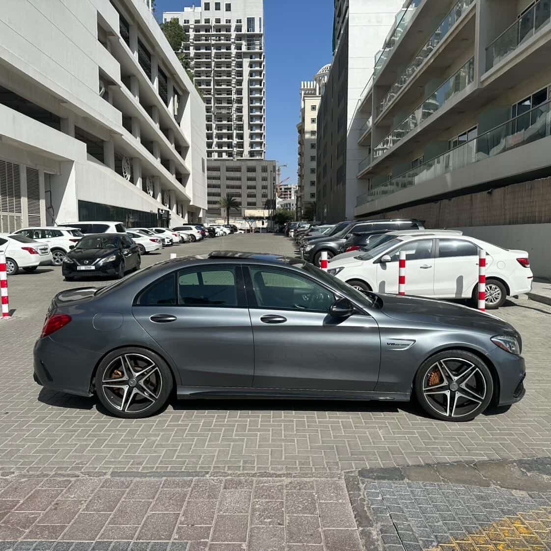
								Mercedes-AMG C63 2017 (W205) American Spec full									