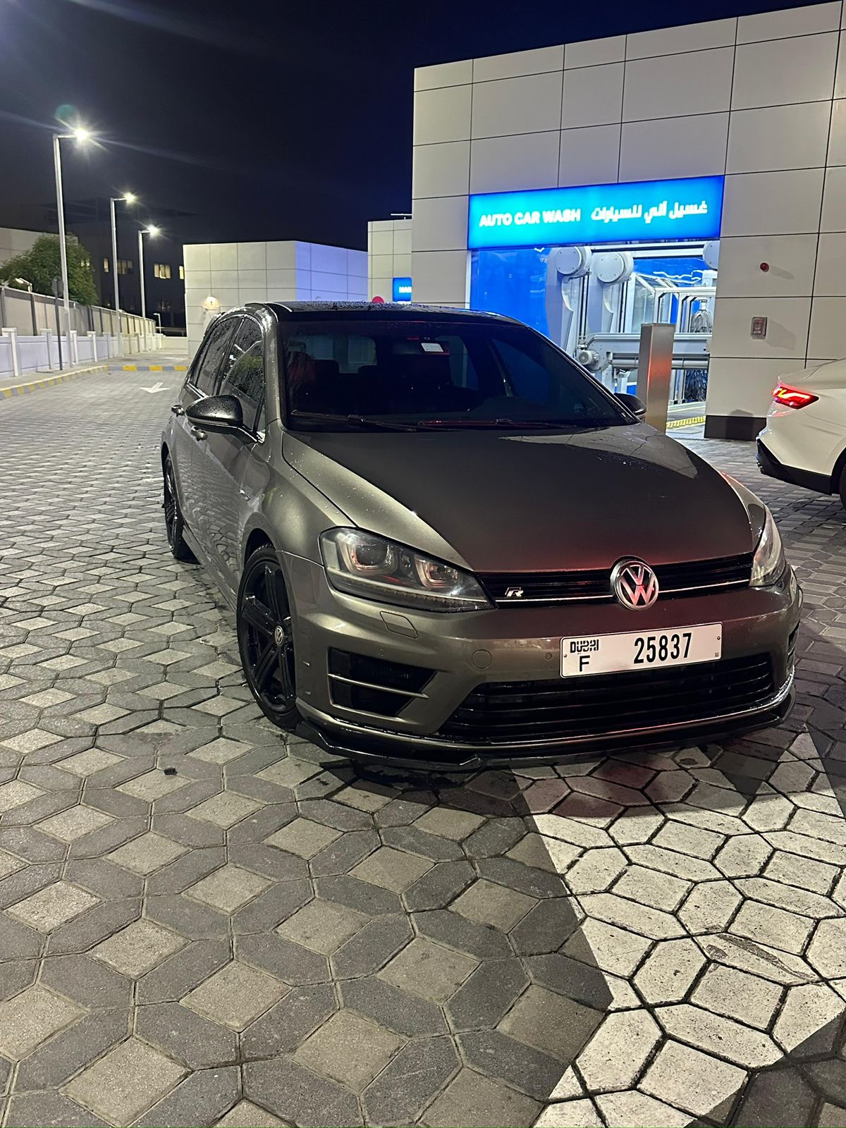 
								Volkswagen Golf R 2015 (Stage 1 – 400 HP) full									